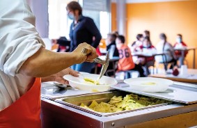 MENSA SCOLASTICA: I RISULTATI DEL MONITORAGGIO DEL SERVIZIO NELLA SCUOLA PRIMARIA PASCOLI